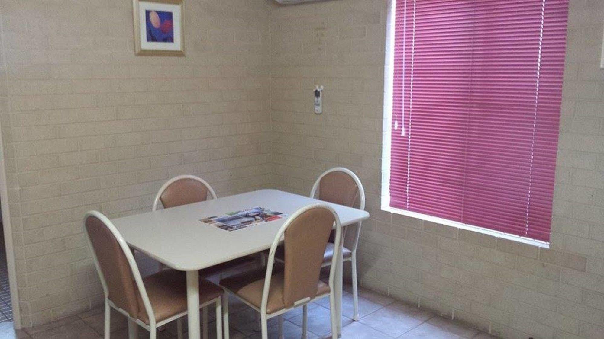 Albany Holiday Units מראה חיצוני תמונה