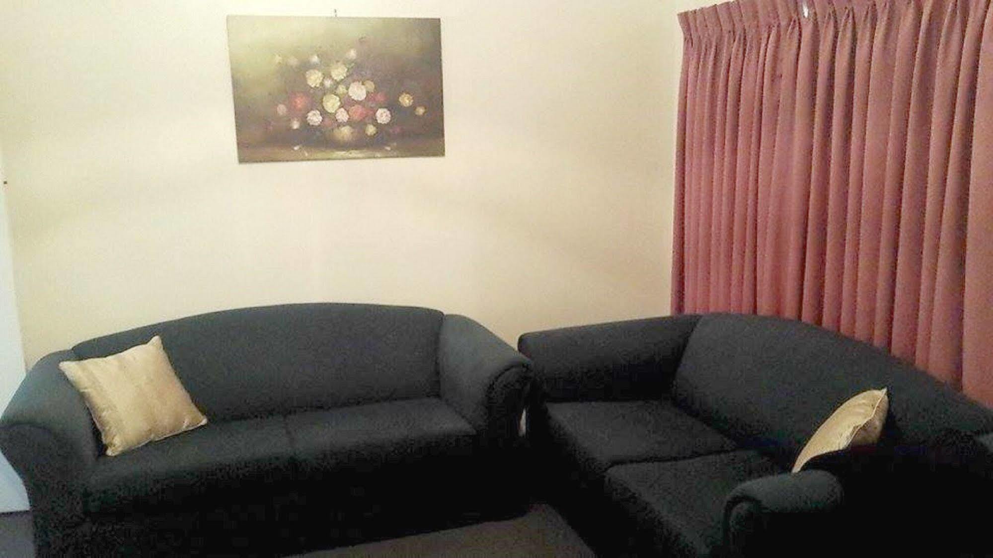 Albany Holiday Units מראה חיצוני תמונה